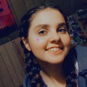 Meet your Posher, Angelica